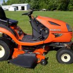 Kubota T2380 6 150x150 Kubota T2380 riding lawn mower 48 inch mower deck