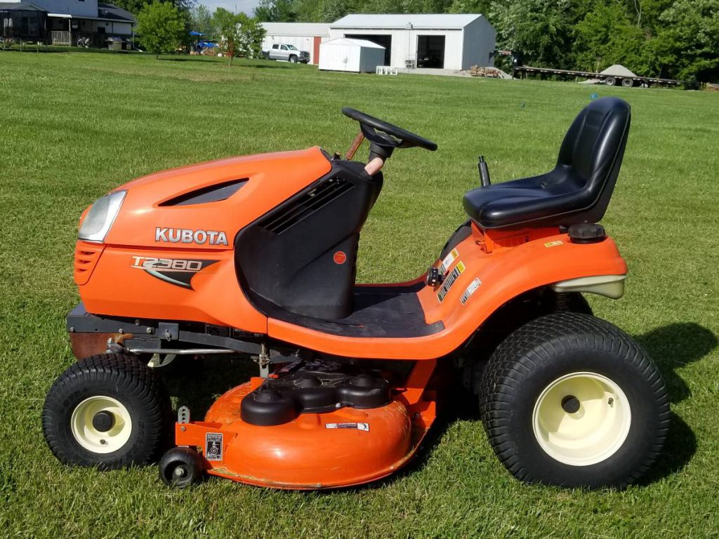 Kubota T2380 Riding Lawn Mower 48 Inch Mower Deck Ronmowers