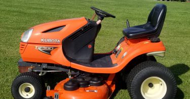 Kubota T2380 7 375x195 Kubota T2380 riding lawn mower 48 inch mower deck