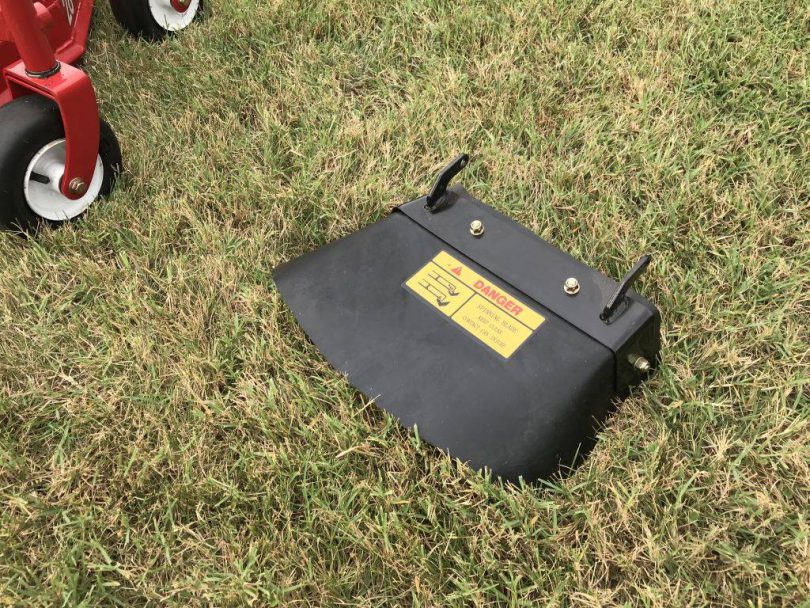 WorldLawn WY28S11BS04 810x608 Used 2019 Worldlawn 28 Inch Walk Behind Lawn Mower