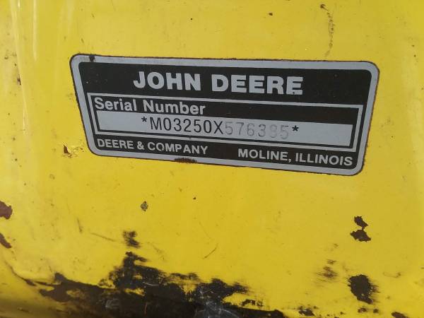 John Deere 240 2 Used John Deere 240 lawn mower with blower