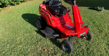 2016 Snapper Rear Engine 28 inch Riding Lawn Mower for sale 2 375x195 2016 Snapper Rear Engine 28 inch Riding Lawn Mower for sale