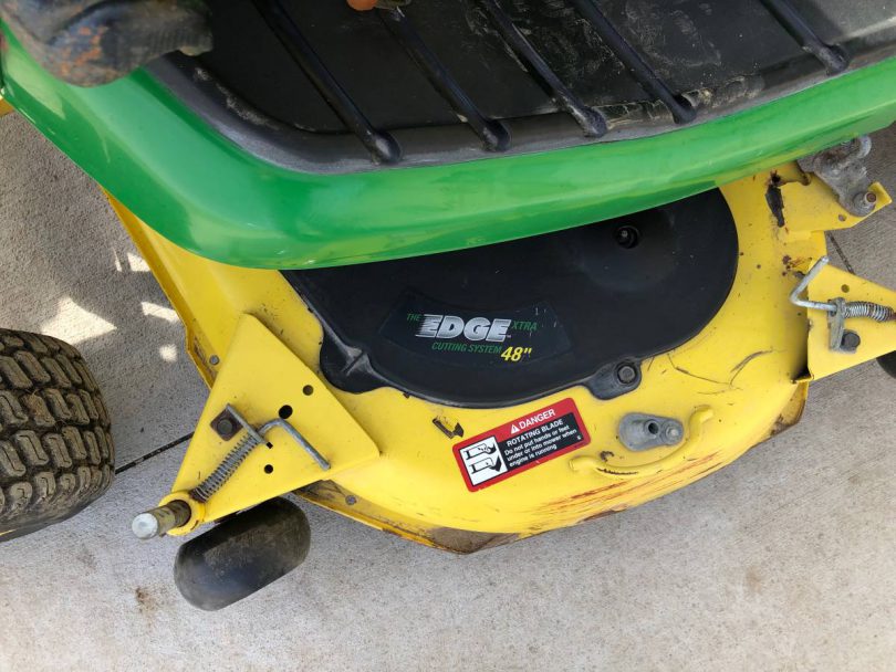 2011 John Deere X500 06 810x608 2011 John Deere x500 Riding Lawn Mower for Sale