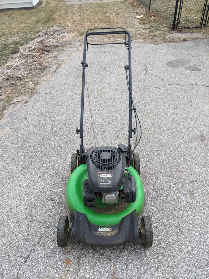 21 in Self propelled Lawn Boy mower 1 21 in. Self propelled Lawn Boy Mower for Sale