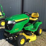 John Deere X330 2 150x150 John Deere X330 42 in Lawn Mower Tractor