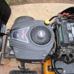 Poulan Pro 42 in 10 150x150 Poulan Pro Riding Lawn 42 Mower Briggs & Stratton 19 HP Engine