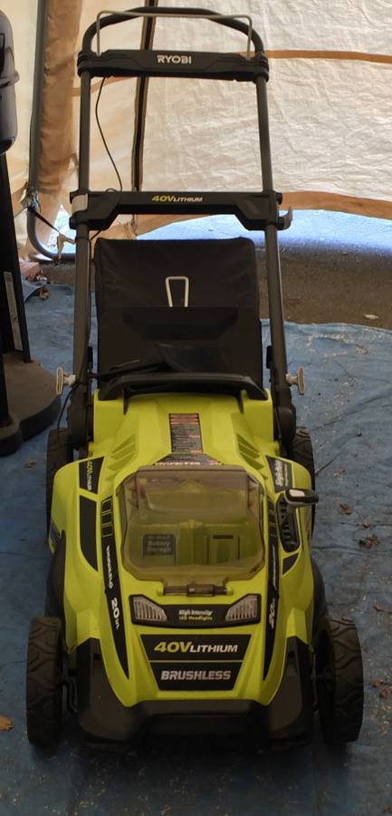 RYOBI RY40108 Lawn Mower 05 Used RYOBI 40 Volt Lawn Mower with Battery Charger