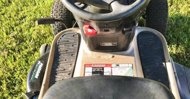 Craftsman 42 in Lawn Mower DYS4500 09 375x195 Craftsman 42 in Riding Lawn Mower DYS4500