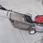 Honda HR 214 SX Self propelled Lawn Mower for Sale 5 150x150 Honda HR 214 SX Self propelled Lawn Mower for Sale