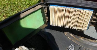 Honda HR215 Lawn Mower 09 375x195 Preowned Honda HR215 Masters Commercial Grade Hydrostatic Lawn Mower