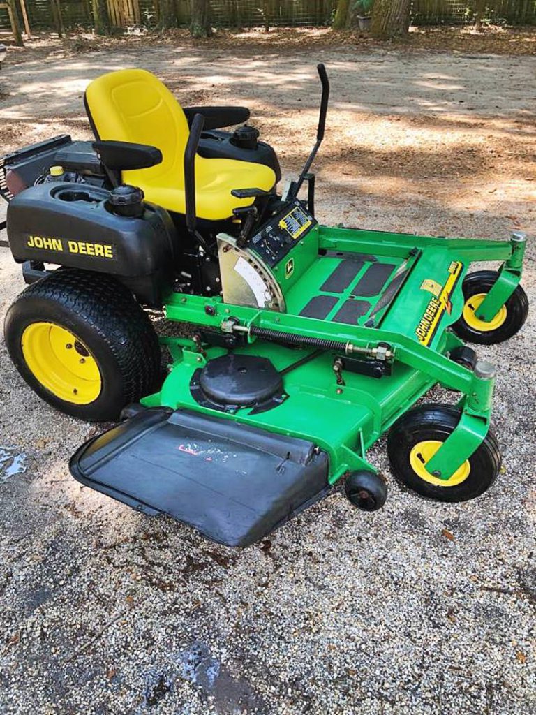 Used John Deere 60 in Zero Turn ZTrak Riding Lawn Mower M665 RonMowers