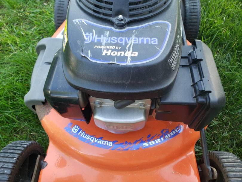 Husqvarna 5521 BBC 1 810x608 Used Husqvarna 5521 BBC Walk behind lawn mower