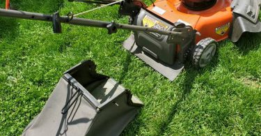 Husqvarna AWD Self propelled Gas Lawn Mower and bagger 2 375x195 Husqvarna AWD Self propelled Gas Lawn Mower and bagger