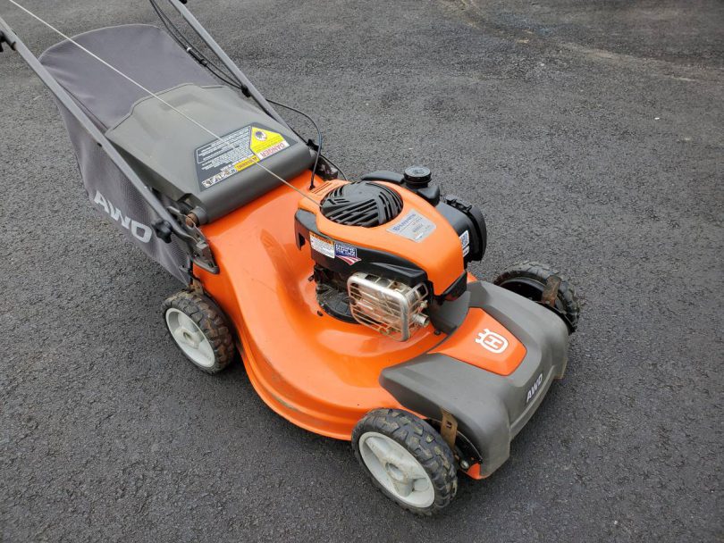 Husqvarna LC 221A Lawnmower 2 810x608 Like New Husqvarna LC 221A AWD Lawnmower for Sale