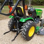 John Deere 2320 compact 4x4 tractor 2 150x150 2011 John Deere 2320 54 inch 24 HP Riding Tractor