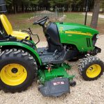 John Deere 2320 compact 4x4 tractor 5 150x150 2011 John Deere 2320 54 inch 24 HP Riding Tractor