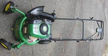 John Deere 360 turn RWD 8.75 hp 1 375x195 John Deere JS40 360 turn RWD 8.75 hp