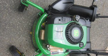 John Deere 360 turn RWD 8.75 hp 2 375x195 John Deere JS40 360 turn RWD 8.75 hp