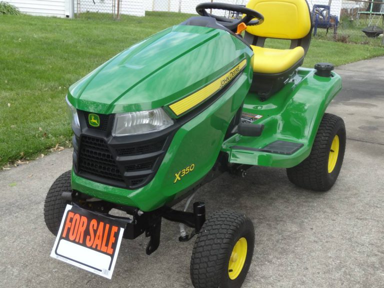 John Deere X350 riding mower pristine condition RonMowers