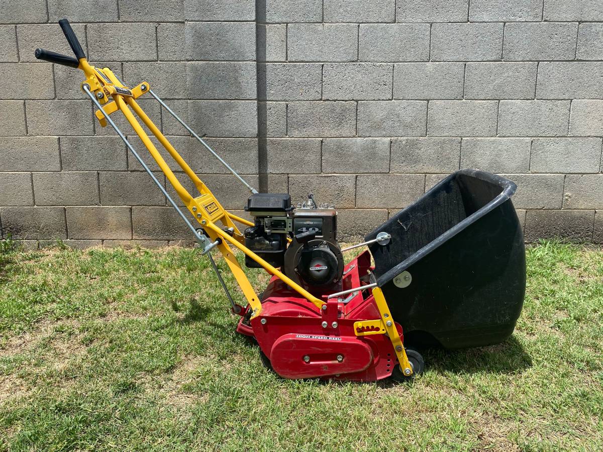 Mclane 7 blade reel mower 4HP 20" Cutting Deck RonMowers