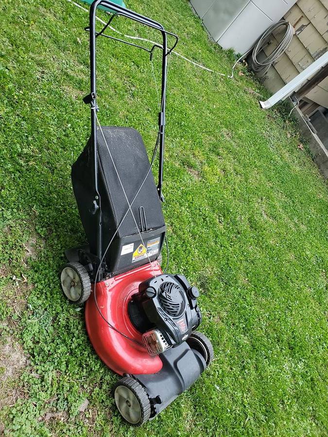 Yard Machines 21 in 140 cc 1 Yard Machine 21 In. Self Propelled Lawn Mower for Sale