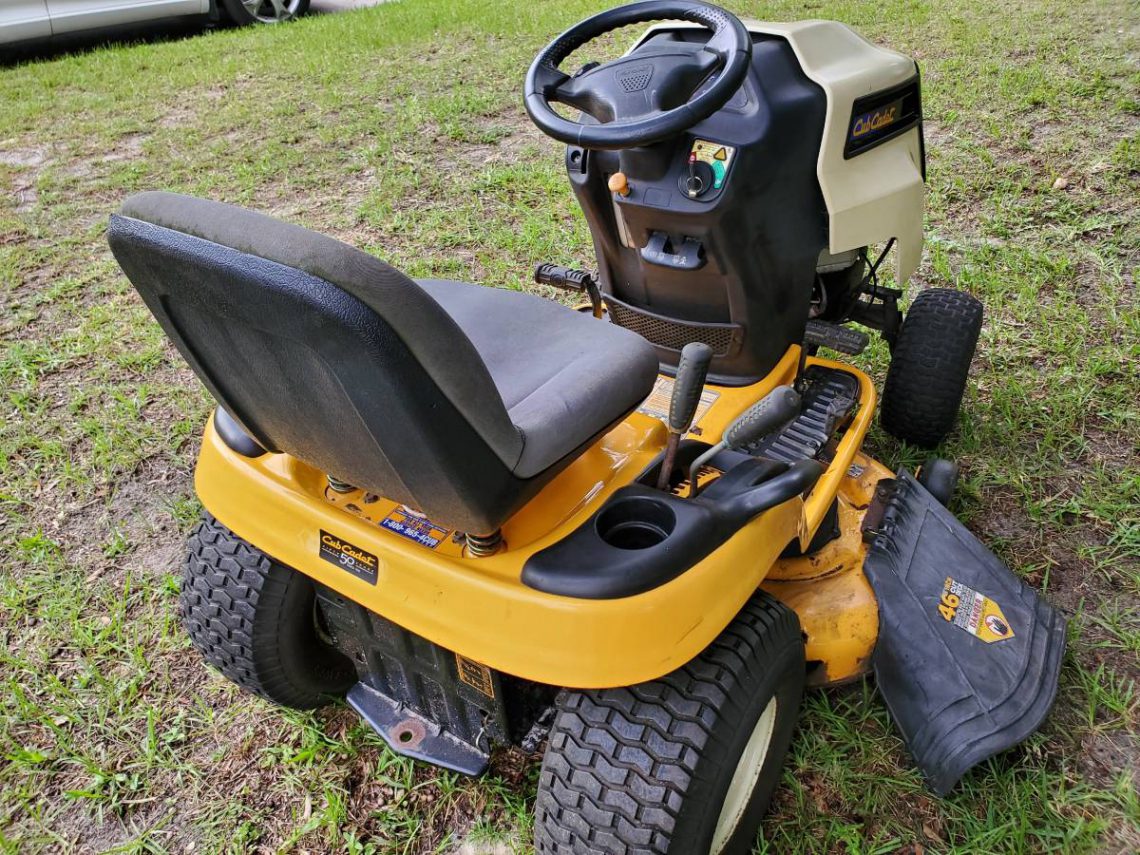 cub cadet riding lawn mower models