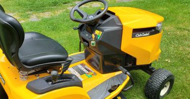 Cub Cadet XT1 LT46 3 375x195 Used Cub Cadet XT1 LT46 Hydrostatic Riding Lawn Mower