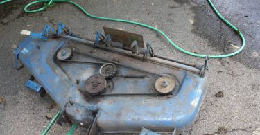 Ford 165 LGT 1 375x195 Ford 48 mower 165 LGT lawn tractor
