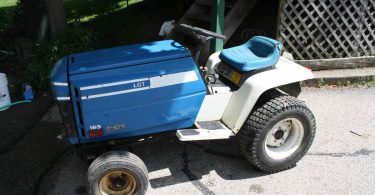 Ford 165 LGT 4 375x195 Ford 48 mower 165 LGT lawn tractor
