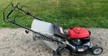Harmony 2 HRT 216 3 375x195 Honda Harmony II HRT216 Self propelled Lawn Mower for Sale