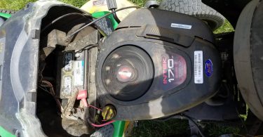 John deere L100 riding lawn mower 1 375x195 John Deere L100 17hp Riding Mower for Sale
