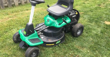 Weed eater 26 inch riding lawn mower 5 375x195 Weed Eater WE ONE 26 inch riding lawn mower for sale in good running condition
