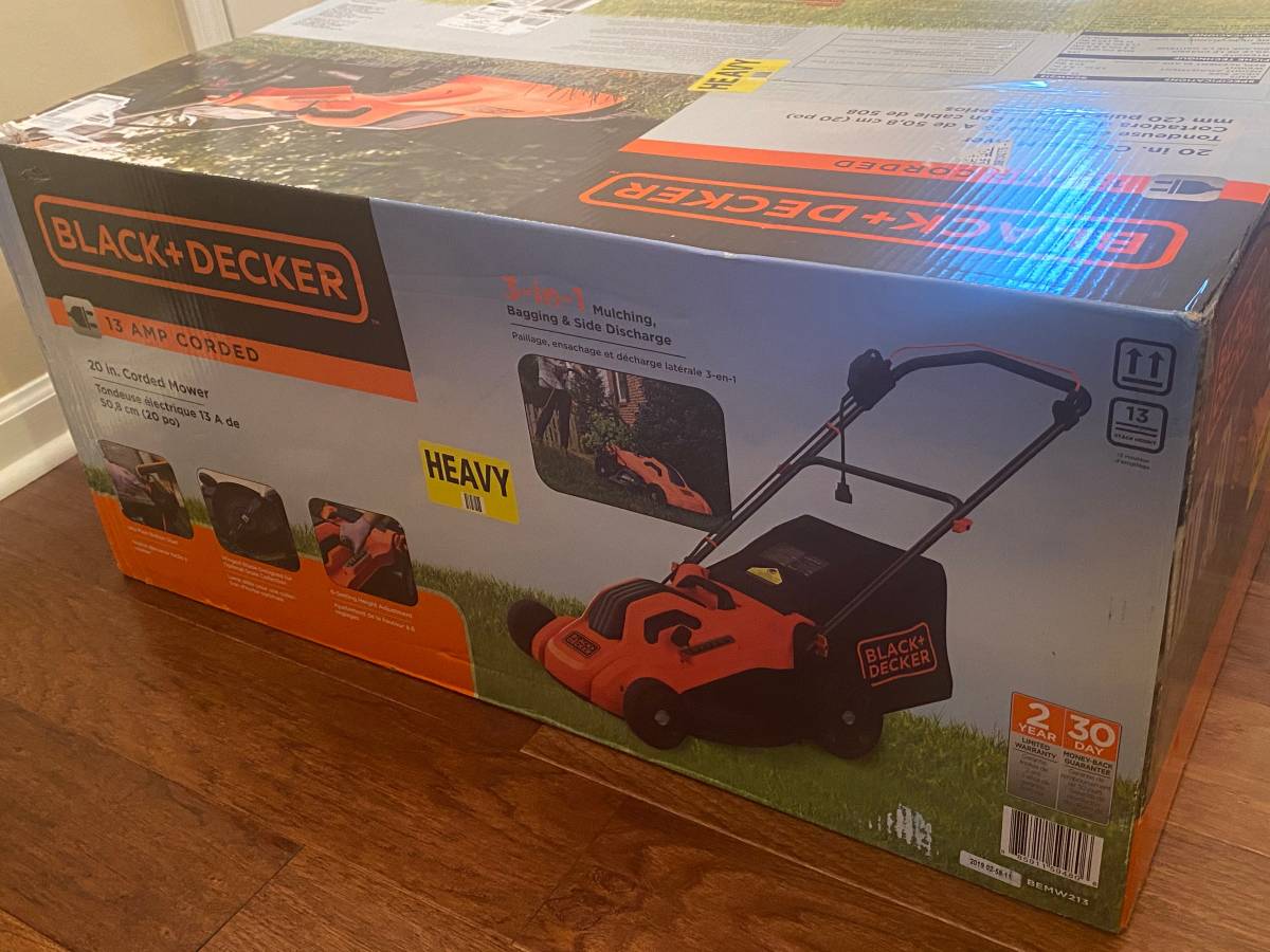 BLACK+DECKER BEMW213 20 Corded Electric Lawn Mower