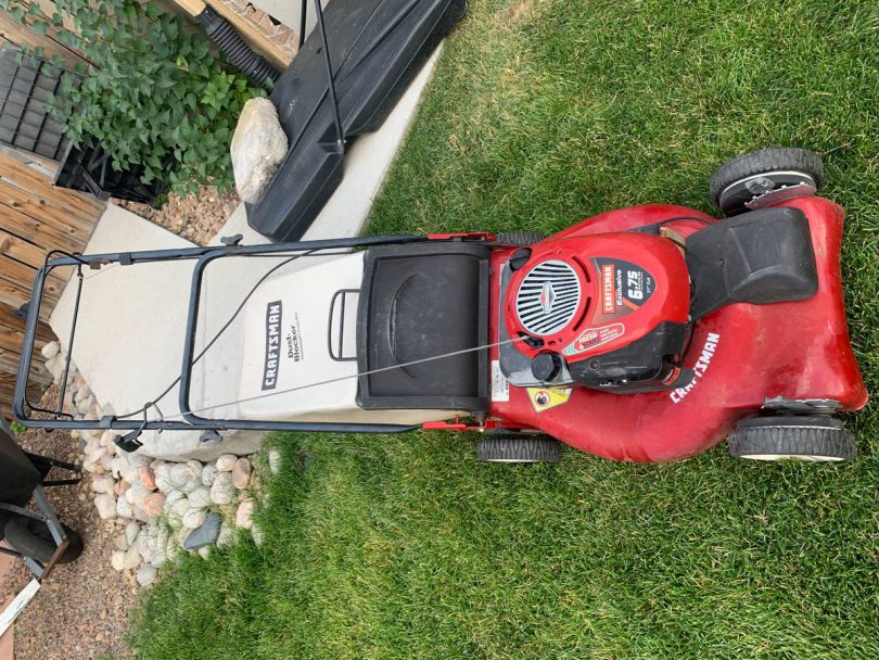 Craftsman 9173765514 810x608 Craftsman 917376551 21 inch Self Propelled Lawn Mower with Bagger
