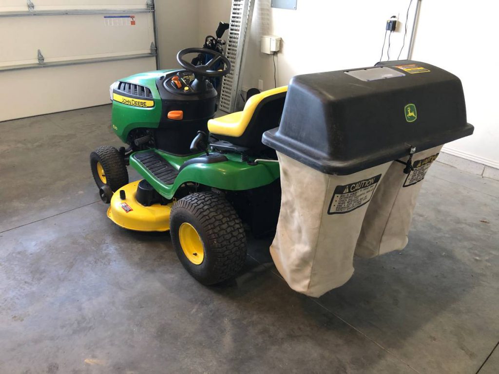 John Deere E110 2018 Riding Lawn Mower for Sale RonMowers