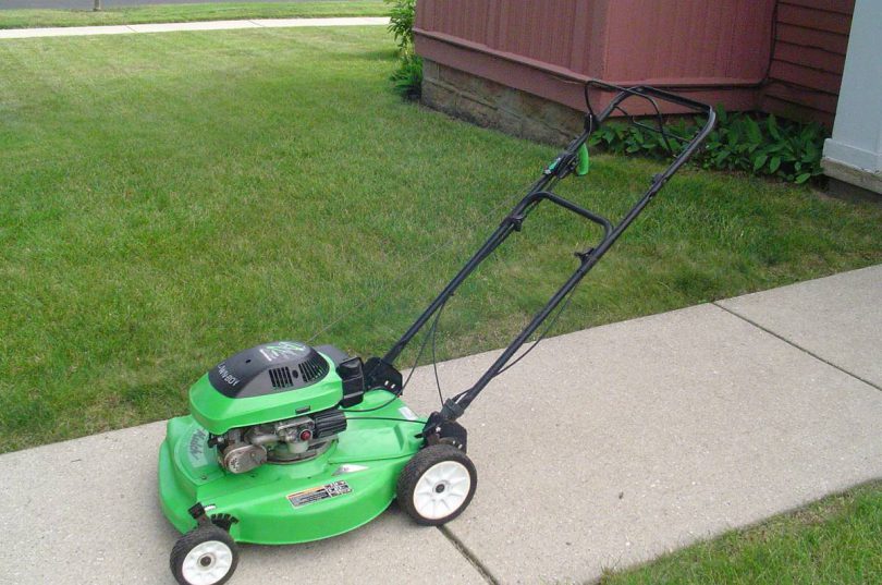Lawn Boy Silver Series 7 810x537 Lawn Boy Silver Series 21 Self Propelled Lawn Mower for sale