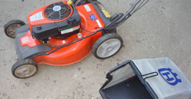 Husqvarna HU775H walk behind 375x195 Husqvarna HU775H 175cc Self Propelled High Wheel 22 in Lawn Mower