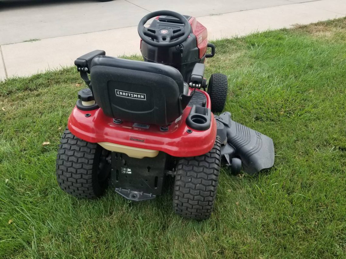 Like new Craftsman G5600 2017 Riding Lawn Mower RonMowers