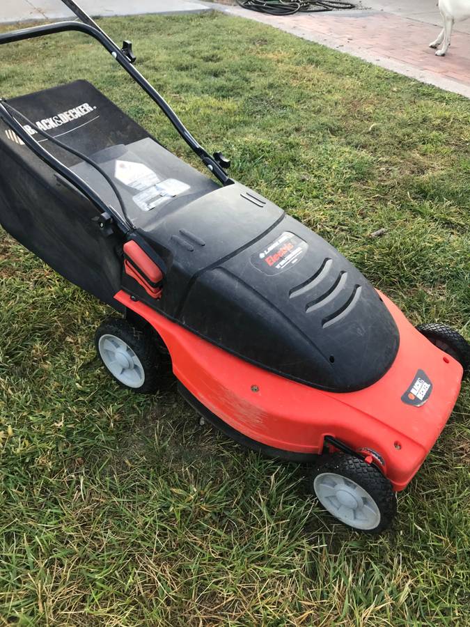 Black & Decker 19-inch Lawnhog Electric Mower MM875 Reviews –