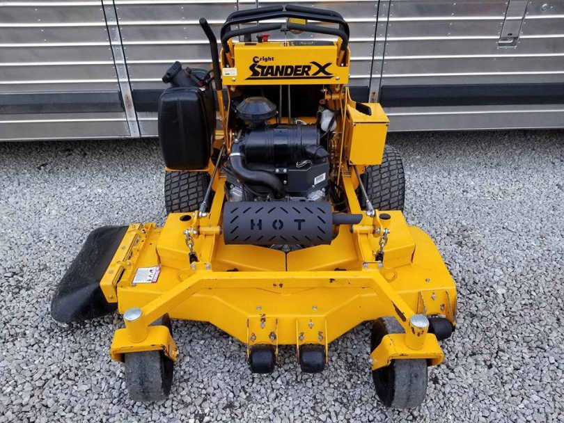 00g0g 11PW6kCssk3 0fu0bC 1200x900 810x608 400 hours 52 inch Wright Stander X Commercial Lawn Mower