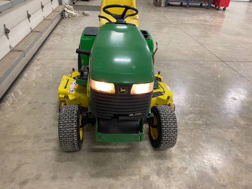 00808 d7dBbZBlyx5 0CI0t2 1200x900 810x608 1994 John Deere 345 48 inch Riding Lawn Mower