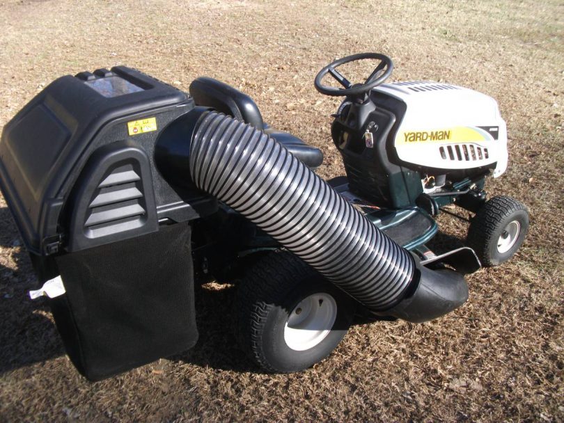 00F0F k1njHW3tuBI 0CI0t2 1200x900 810x608 MTD Yard Man 17.5/42 Riding Lawn Mower