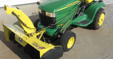 00e0e 3hH9gSu2P2P 0CI0t2 1200x900 375x195 John Deere GT235 Riding Lawn Mower with snow blower for Sale