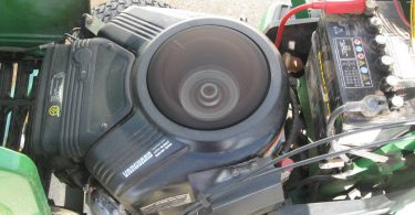 01313 63rMVSUuSIy 0CI0t2 1200x900 375x195 John Deere GT235 Riding Lawn Mower with snow blower for Sale