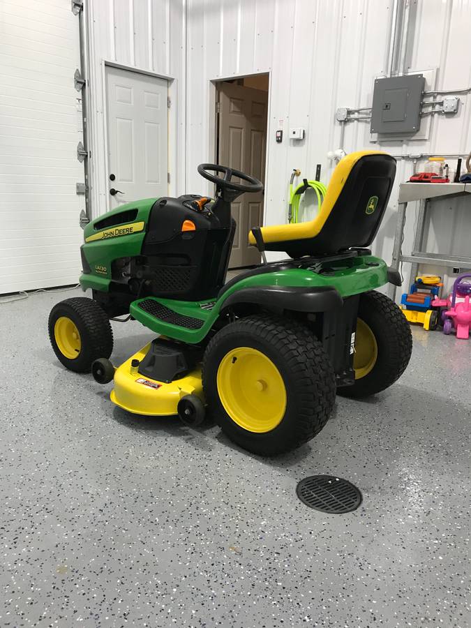 00a0a 5O6Z2U5l7VJ 0t20CI 1200x900 48 inch John Deere LA130 Riding Lawn Mower For Sale