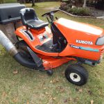 00M0M jUSZiPrNS8a 0CI0t2 1200x900 150x150 Used Kubota T1670 Riding Mower 40 cut with a Leaf and Grass Bagger attachment
