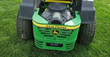 00p0p 1OOyj4YzxlTz 0t20CI 1200x900 375x195 John Deere Z435 riding lawn mower in excellent condition