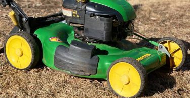 00404 jzoqP2bz4NJz 0lM0t2 1200x900 375x195 Used John Deere JS36 Walk Behind Lawn Mower for Sale