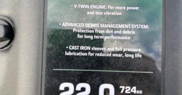 01111 hZ3rNYyKEhpz 0wF0Hy 1200x900 375x195 Like New 2020 John Deere E140 Riding Lawn canopy included