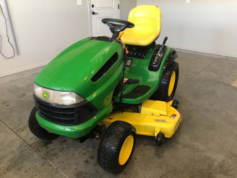 00L0L 5wAk5O3eThNz 0CI0t2 1200x900 810x608 190C John Deere 25 HP 54 IN Riding Lawn Mower